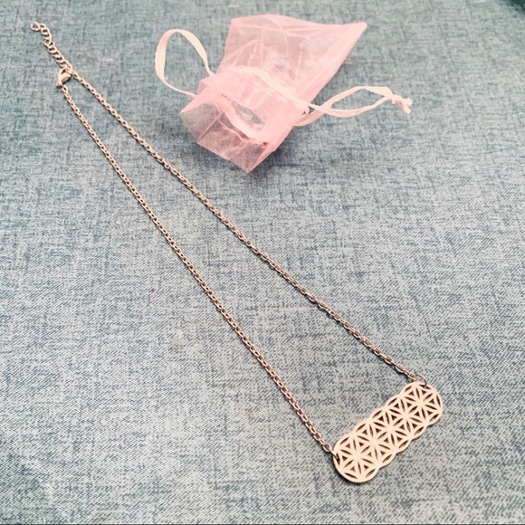 Sacred Geometry Flower of Life Bar Necklace new - Picture 5 of 5